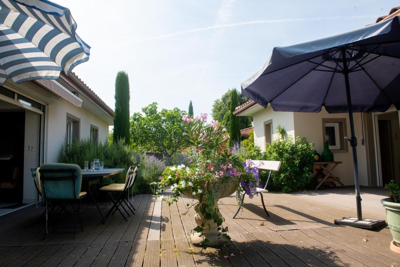 Au fil du Vizézy - Chambre d'hôtes Savigneux  Extérieur photo
